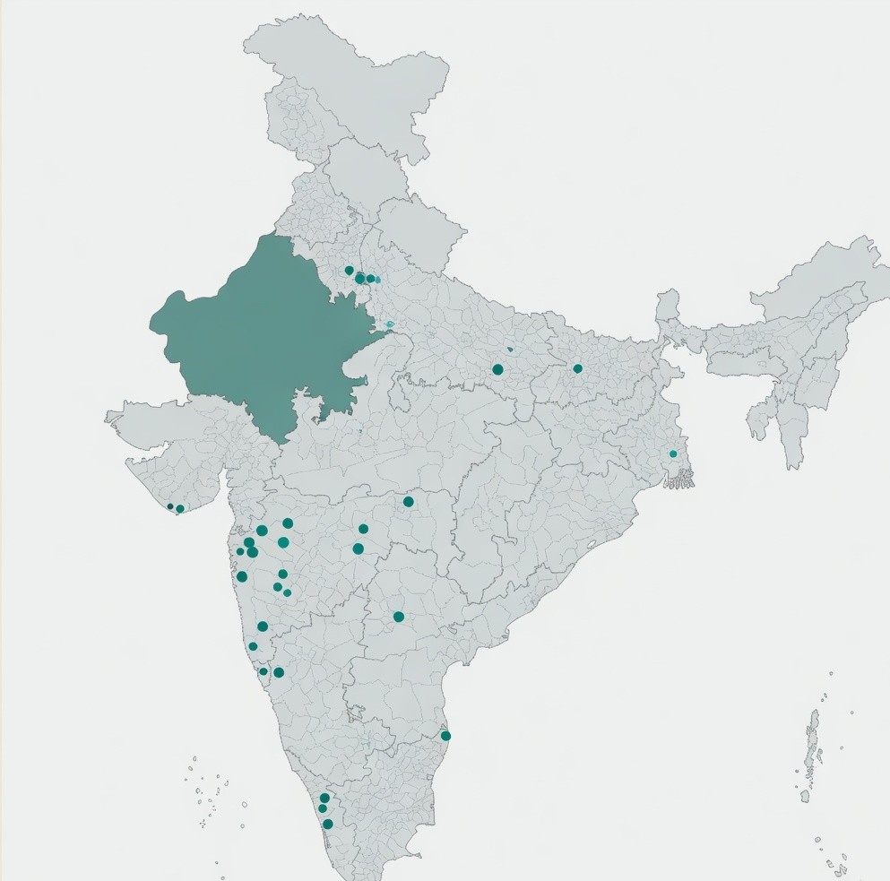 Map of India with ZaminShare parcels across Rajasthan, Maharashtra and Karnataka